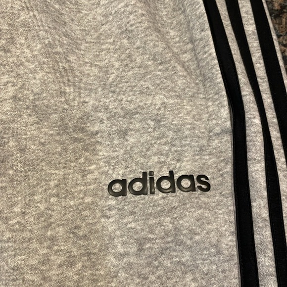 Adidas 3-stripe fleece lined joggers - Picture 3 of 11
